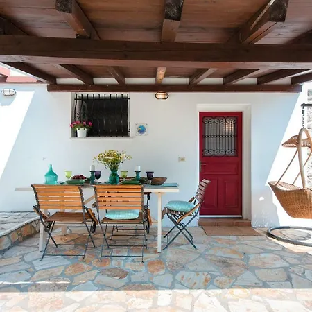 Agni Villa Kavalleraina